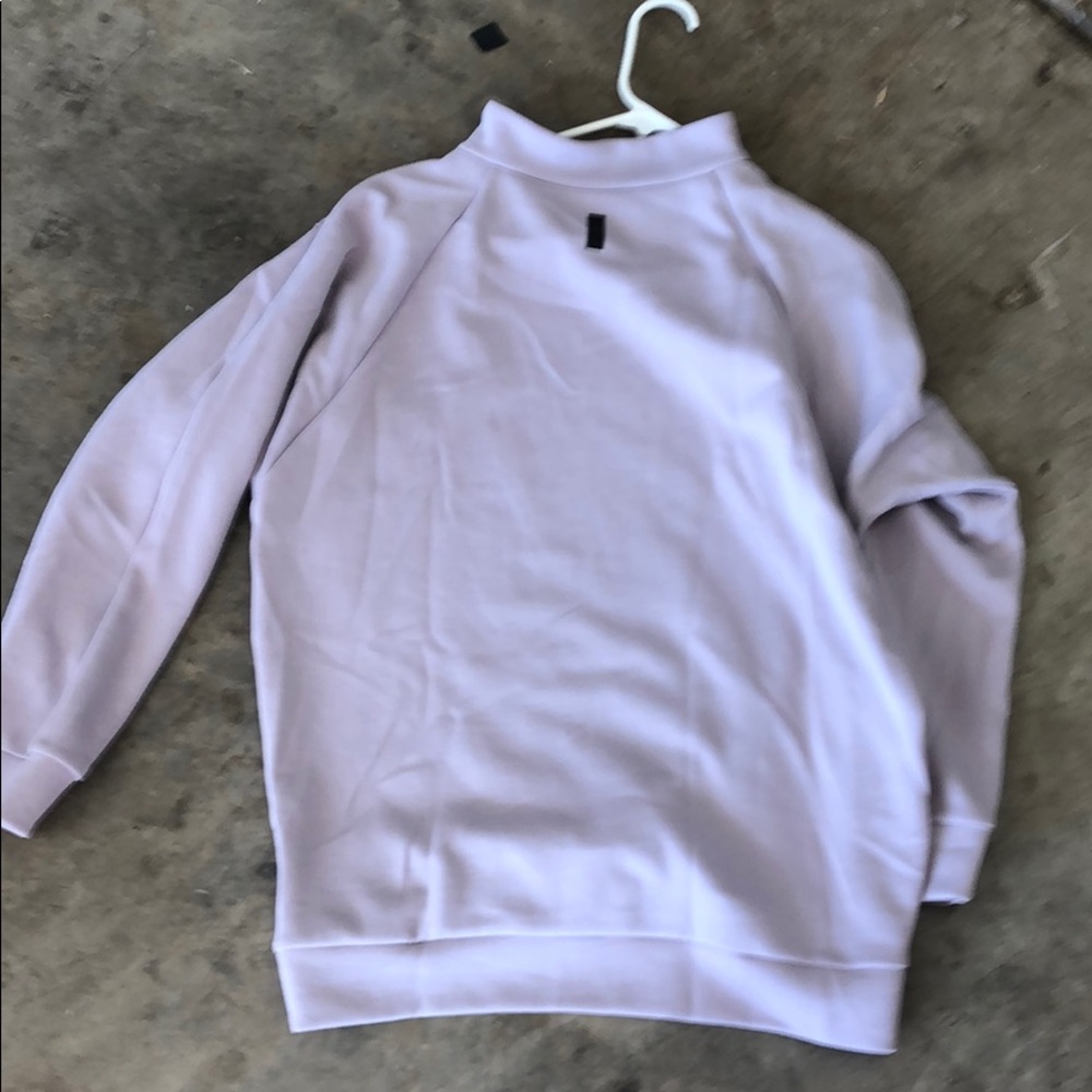 Reebok athletic pull over - Picture 3 of 3